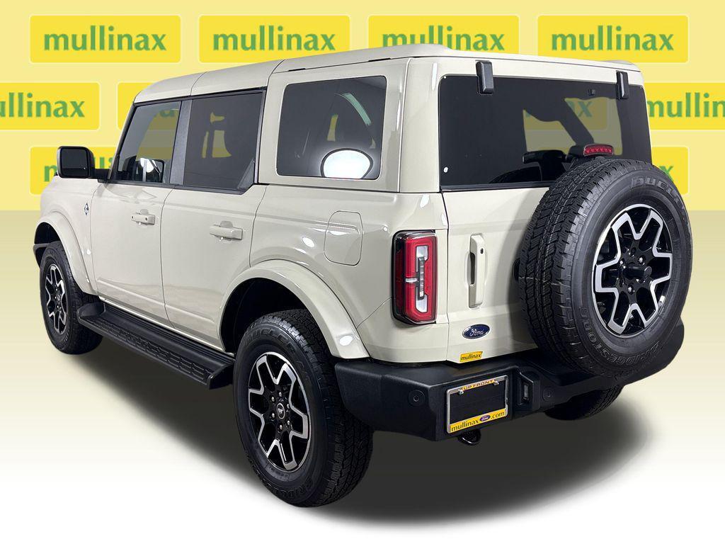 used 2025 Ford Bronco car, priced at $45,500