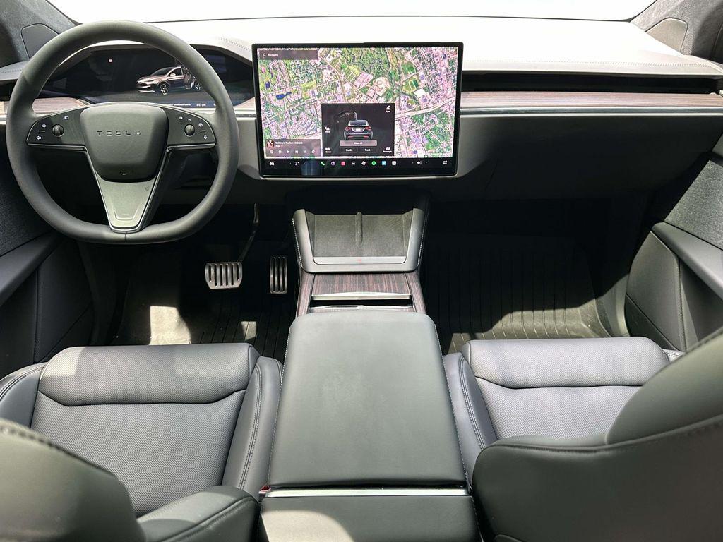 used 2025 Tesla Model X car, priced at $90,900