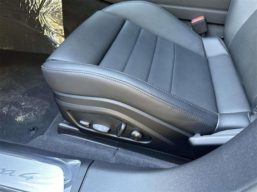 new 2025 Porsche Panamera car, priced at $139,735