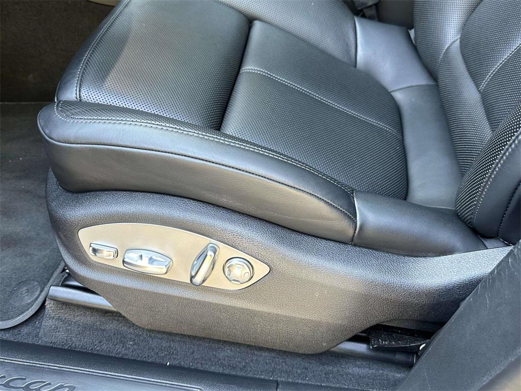 used 2024 Porsche Macan car, priced at $52,500