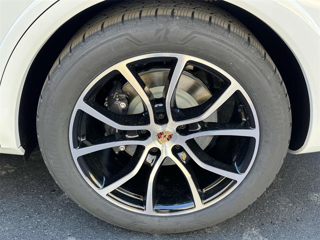 new 2026 Porsche Cayenne car, priced at $132,460