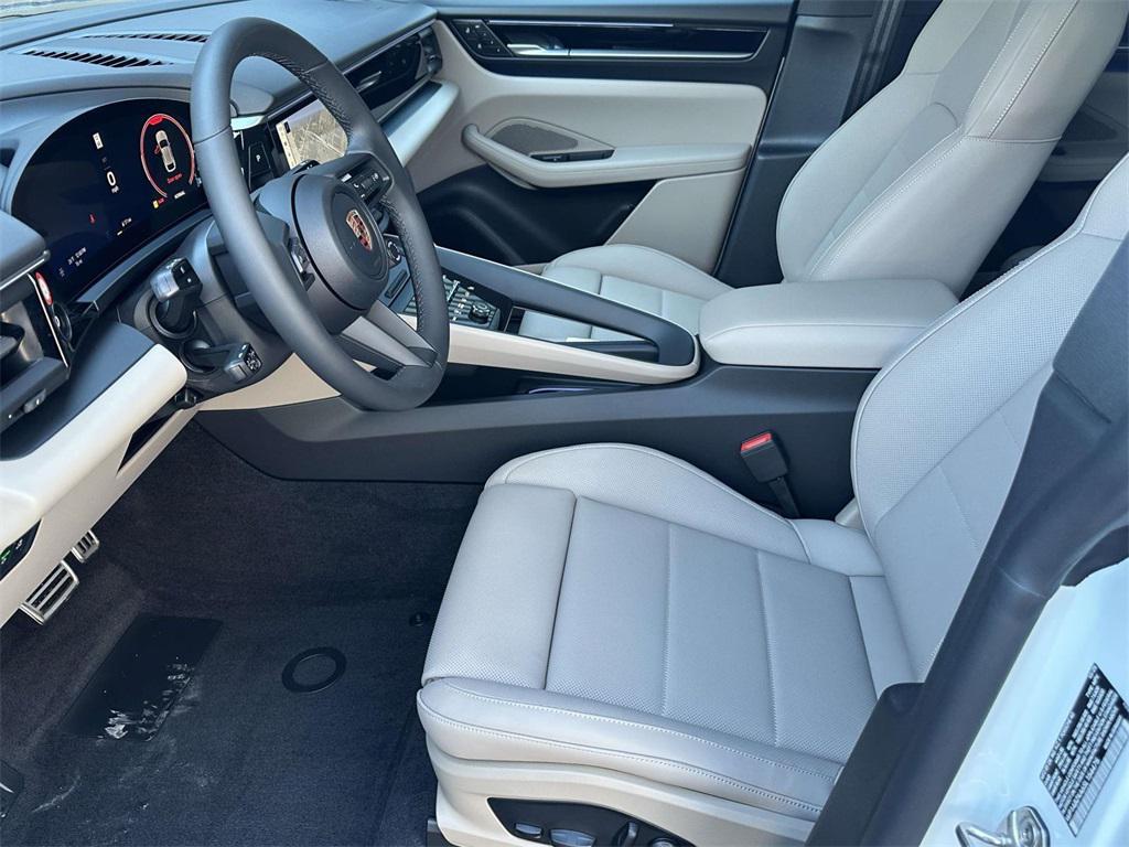 new 2025 Porsche Macan car, priced at $86,281