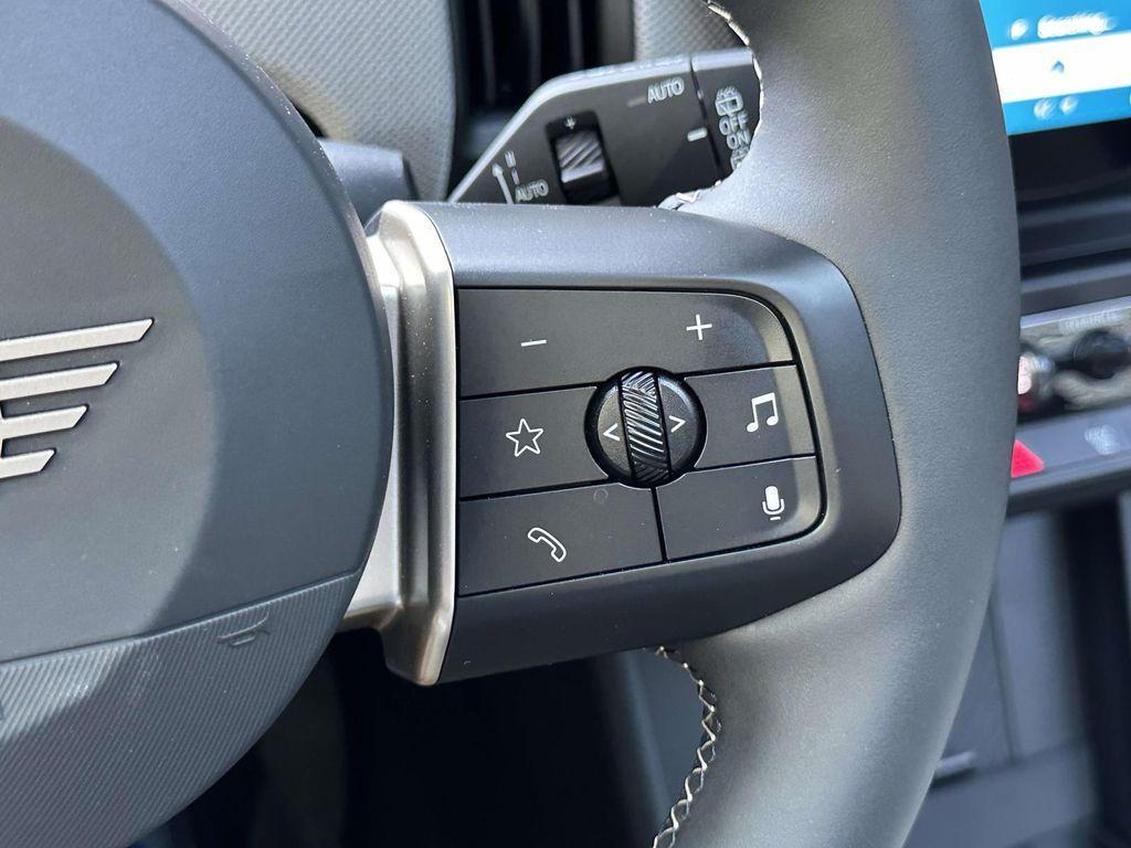 used 2025 MINI Hardtop car, priced at $28,000