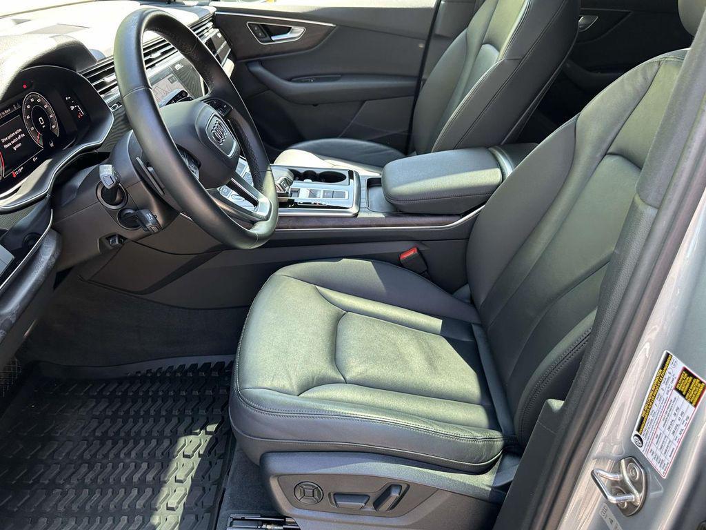 used 2023 Audi Q7 car, priced at $39,900
