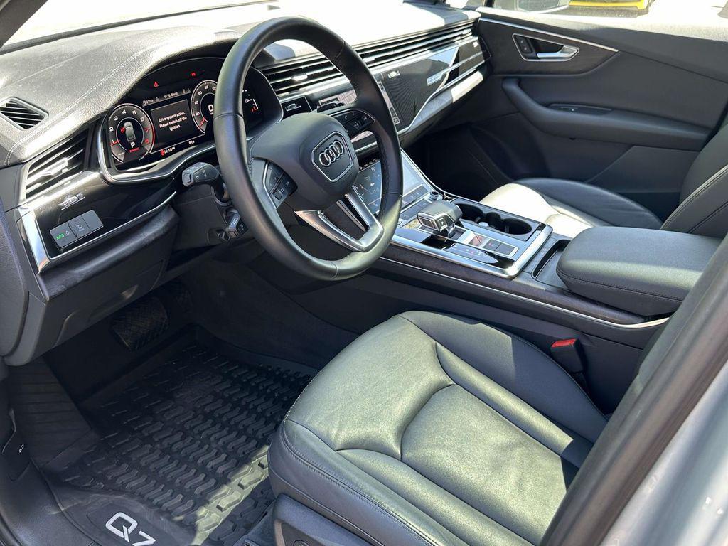 used 2023 Audi Q7 car, priced at $39,900
