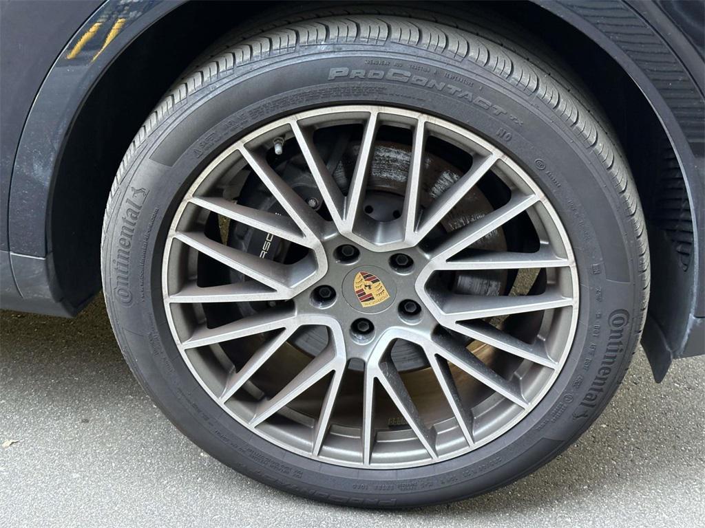 used 2023 Porsche Cayenne car, priced at $71,000