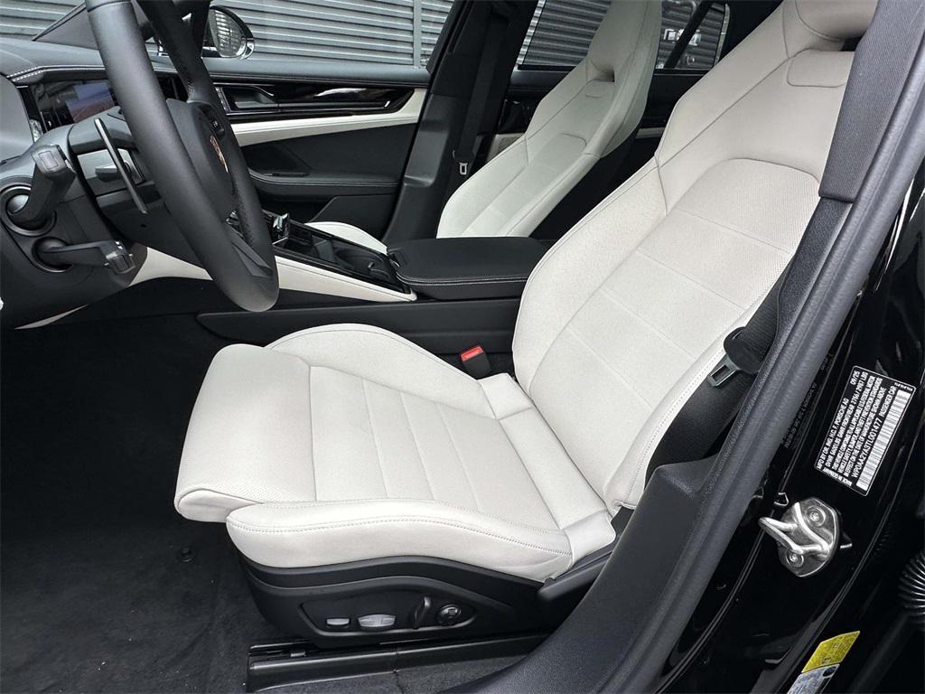 new 2026 Porsche Panamera car, priced at $139,850