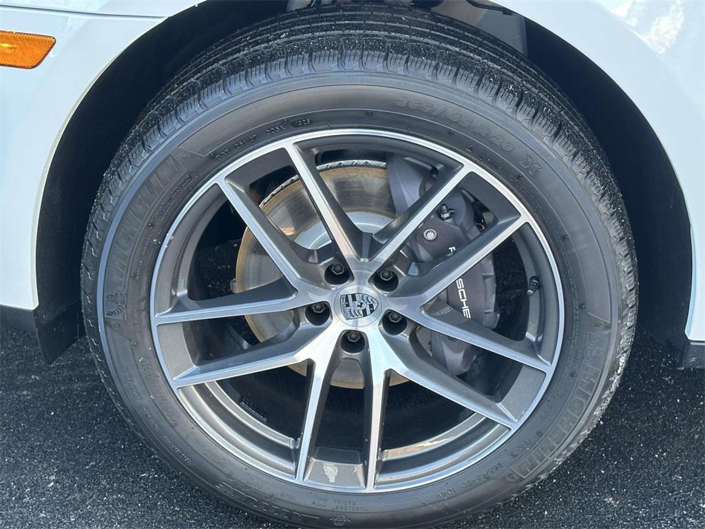 new 2026 Porsche Macan car