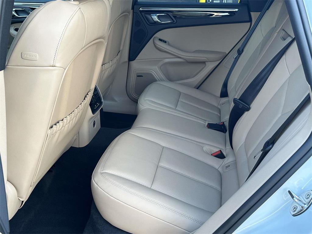 new 2026 Porsche Macan car