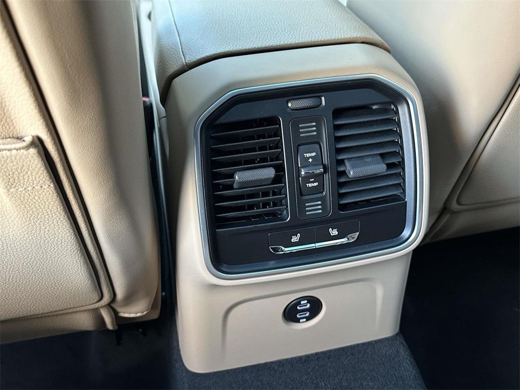 new 2026 Porsche Macan car