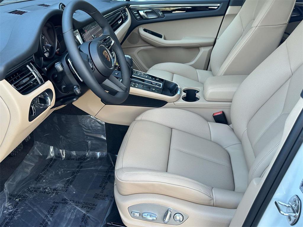 new 2026 Porsche Macan car