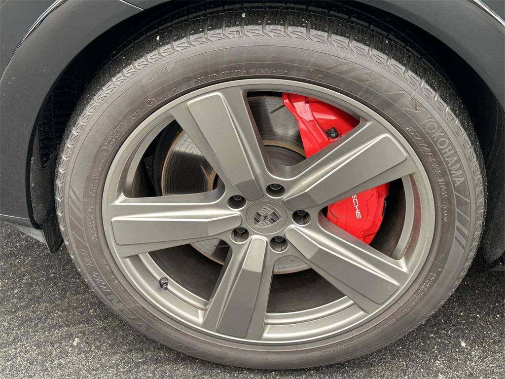 used 2025 Porsche Cayenne car, priced at $149,500