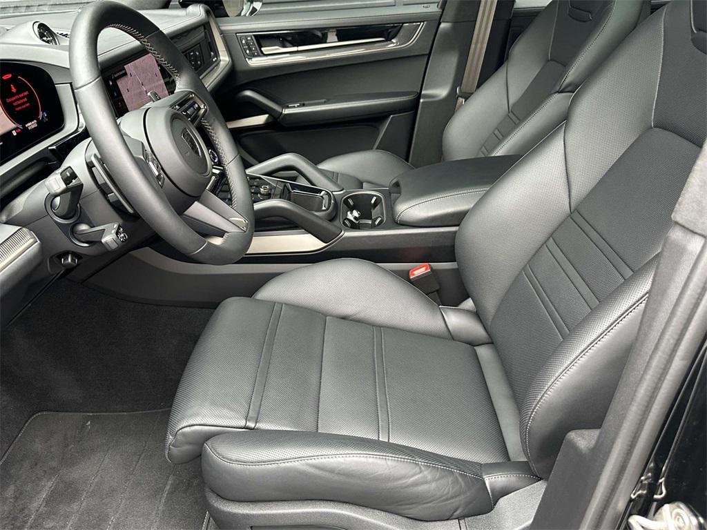 used 2025 Porsche Cayenne car, priced at $149,500