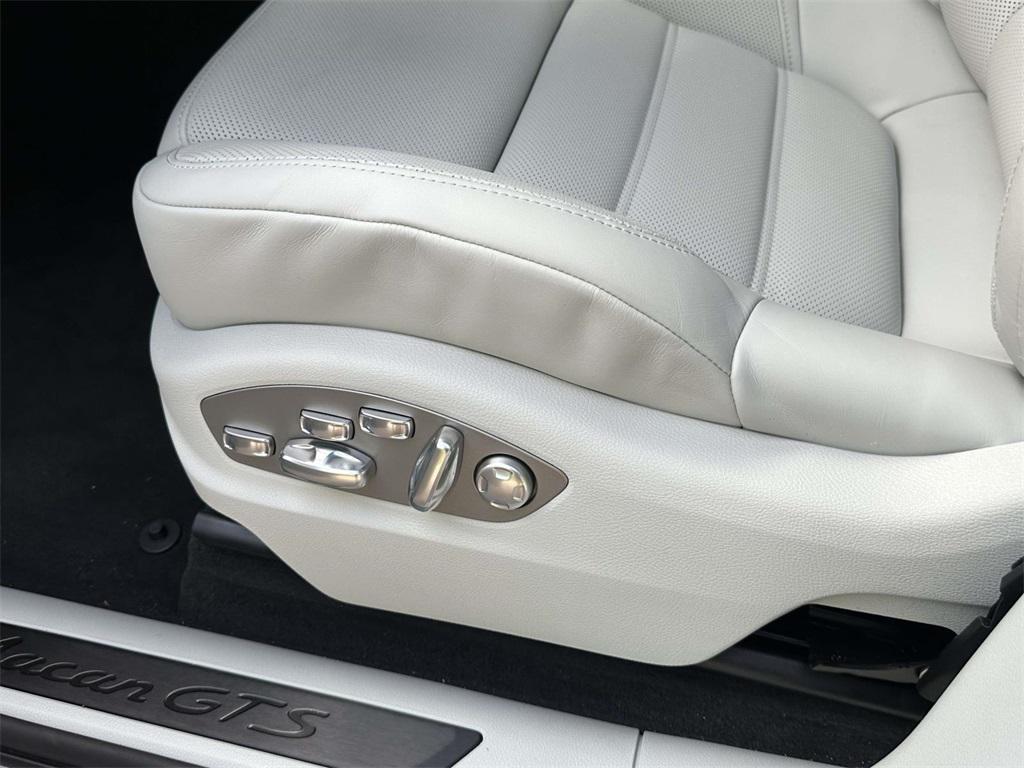 new 2025 Porsche Macan car, priced at $111,755