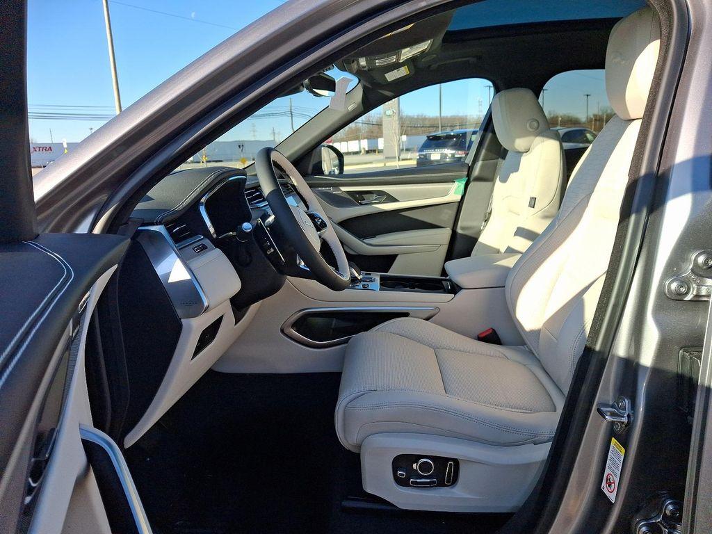 new 2026 Jaguar F-PACE car, priced at $66,728