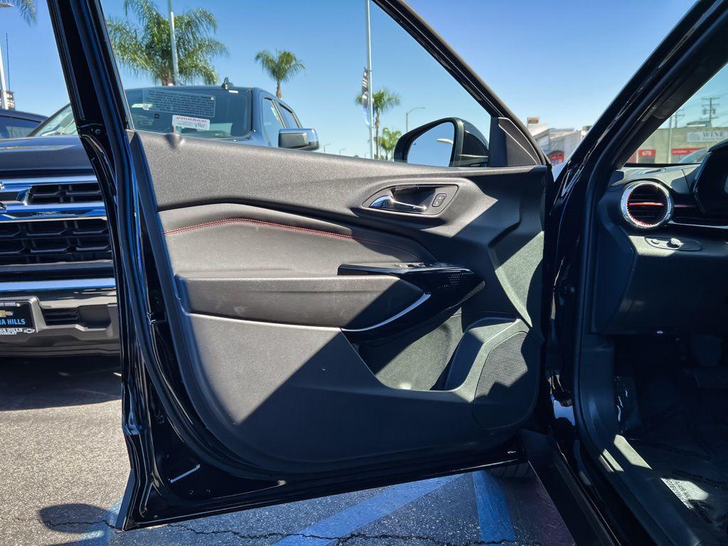 new 2026 Chevrolet Trax car, priced at $28,385