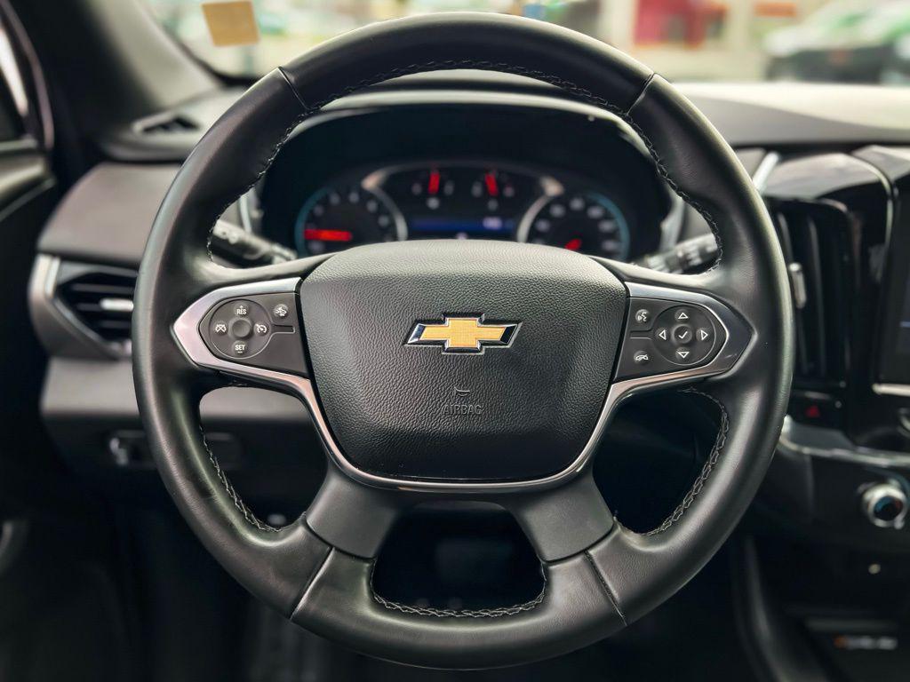 used 2023 Chevrolet Traverse car, priced at $24,995