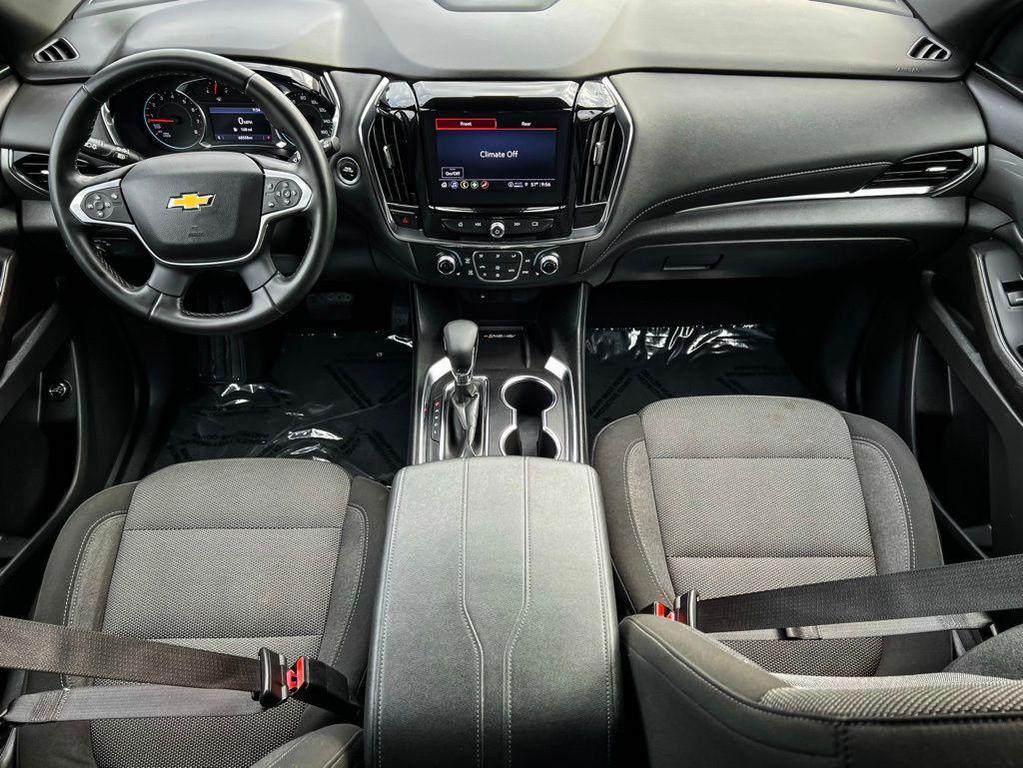 used 2023 Chevrolet Traverse car, priced at $24,995