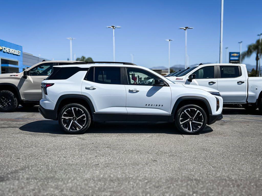new 2026 Chevrolet Equinox car, priced at $33,390