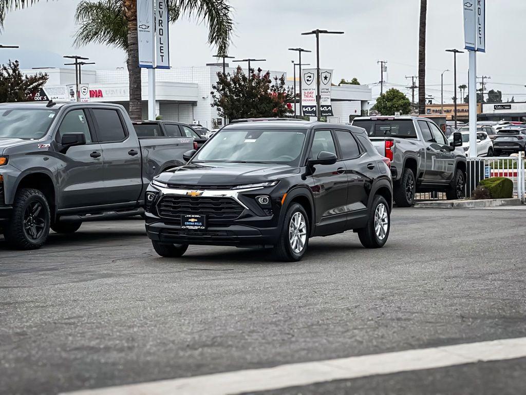 new 2026 Chevrolet TrailBlazer car, priced at $26,415