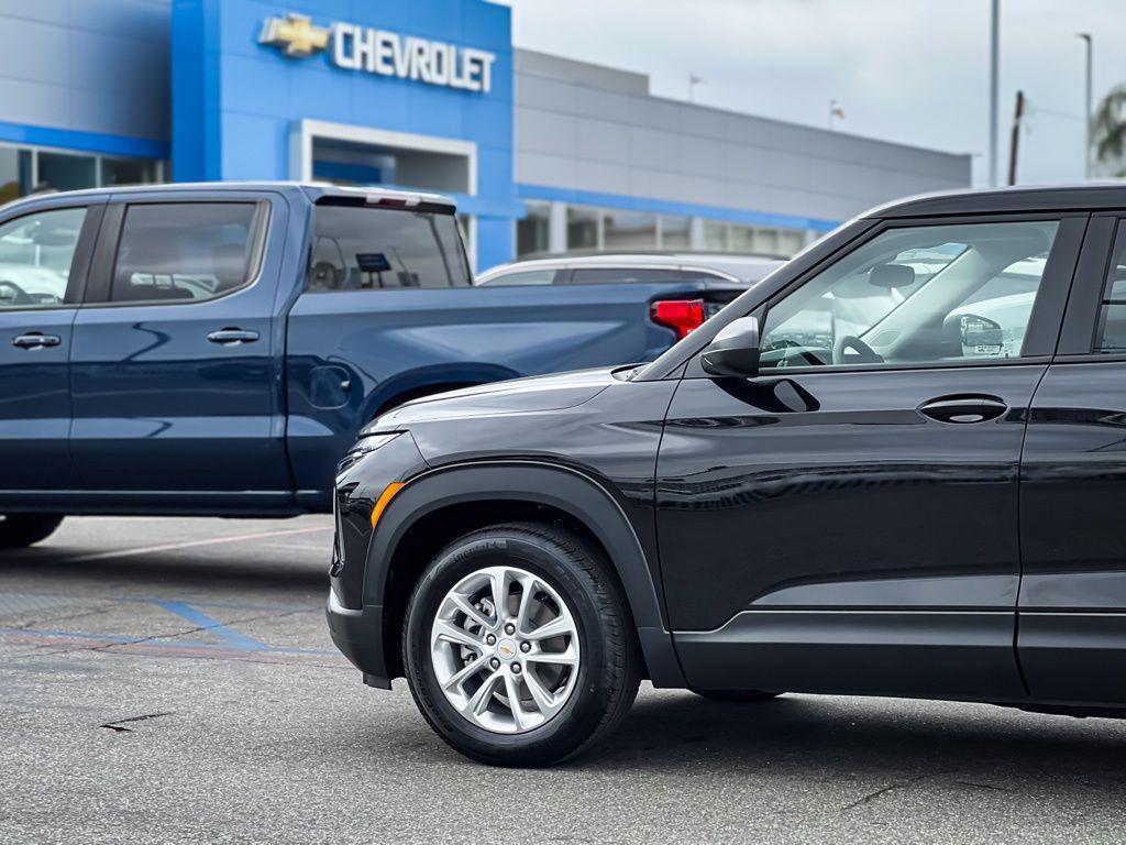 new 2026 Chevrolet TrailBlazer car, priced at $26,415