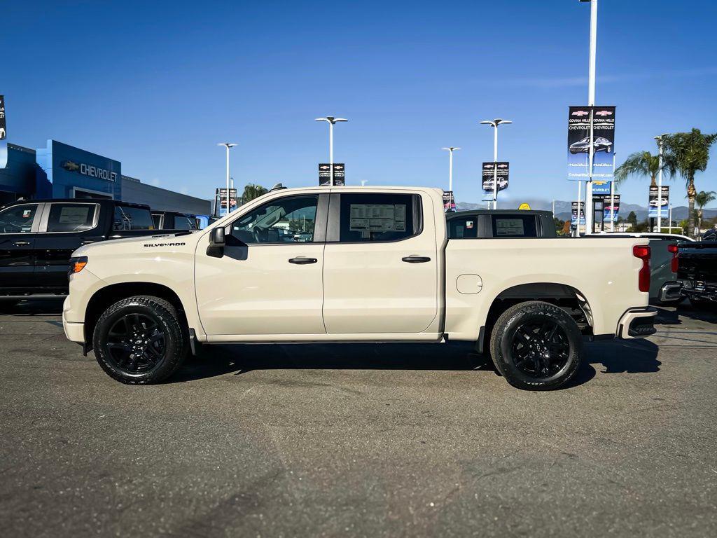 new 2026 Chevrolet Silverado 1500 car, priced at $43,620