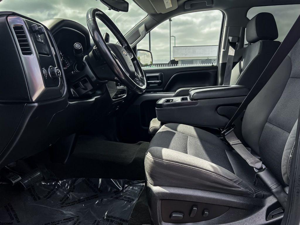 used 2017 Chevrolet Silverado 1500 car, priced at $18,995