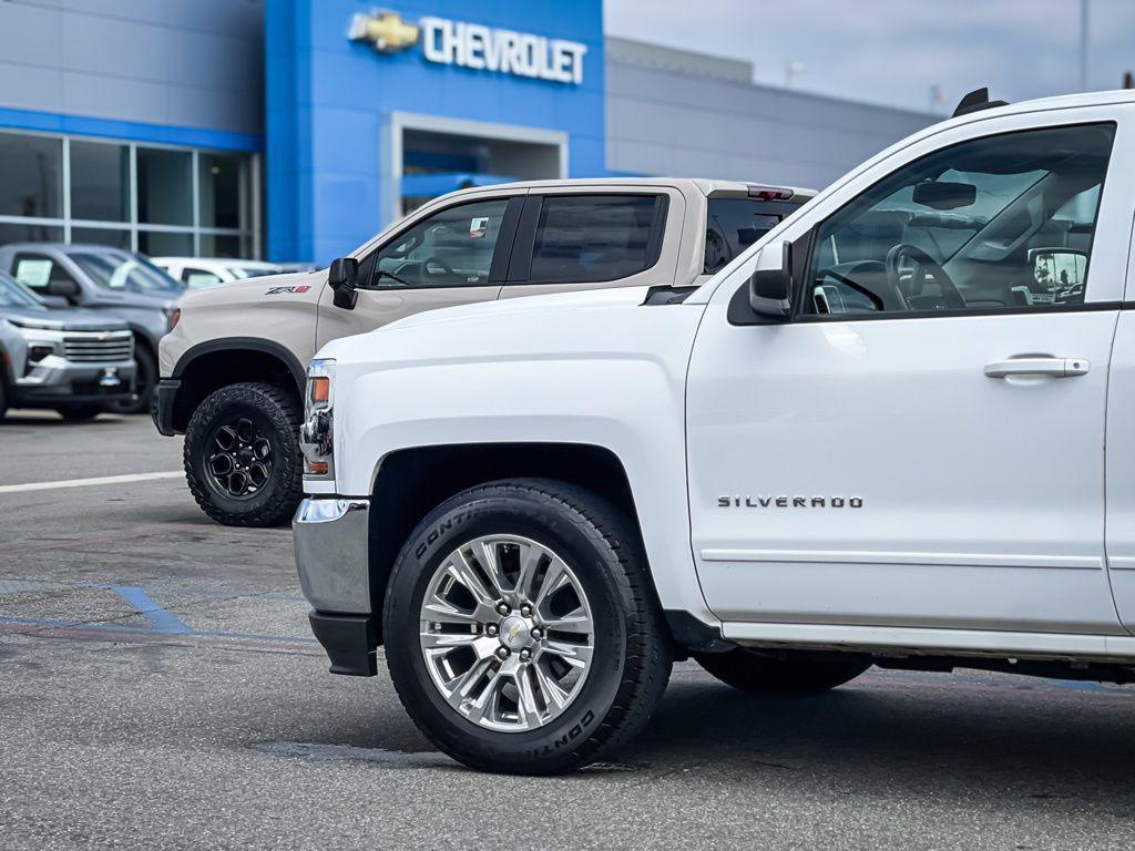 used 2017 Chevrolet Silverado 1500 car, priced at $18,995
