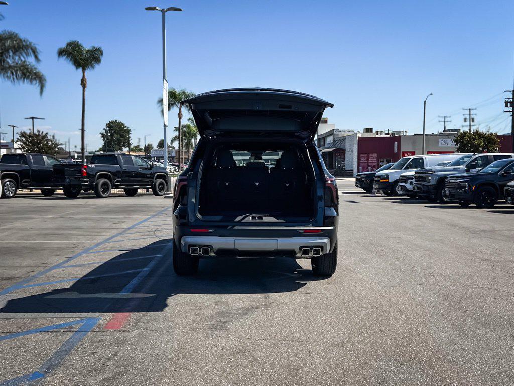 new 2027 Chevrolet Traverse car, priced at $49,155