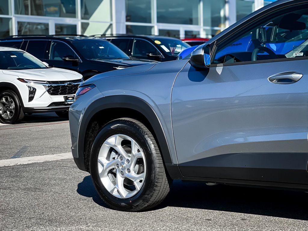 new 2026 Chevrolet Trax car, priced at $25,070