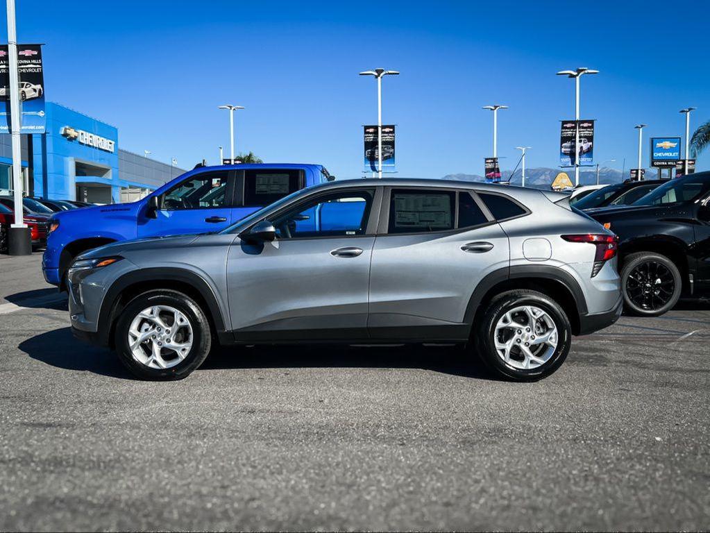 new 2026 Chevrolet Trax car, priced at $25,070