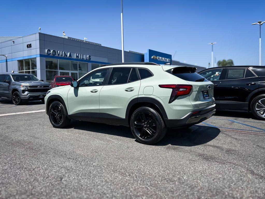 used 2025 Chevrolet Trax car, priced at $23,995