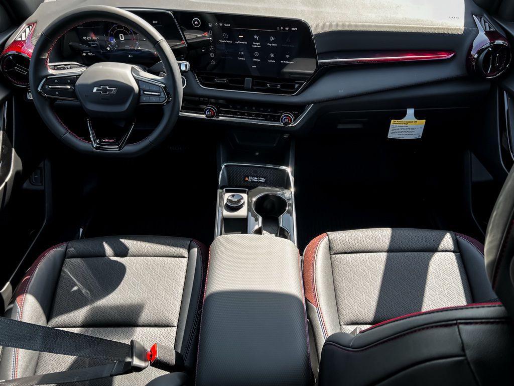 new 2026 Chevrolet Equinox car, priced at $32,720