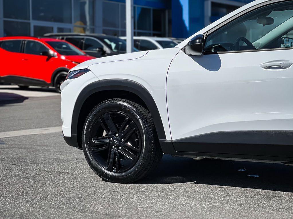 used 2024 Chevrolet Trax car, priced at $17,995