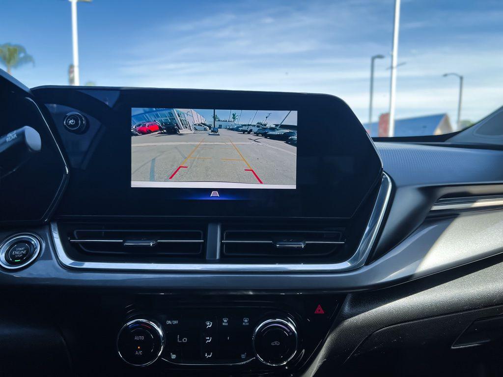 used 2024 Chevrolet Trax car, priced at $17,995