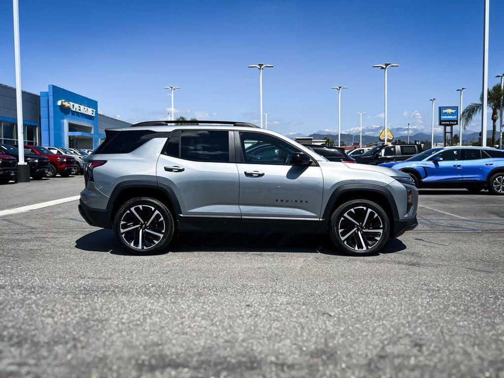 new 2026 Chevrolet Equinox car, priced at $32,720