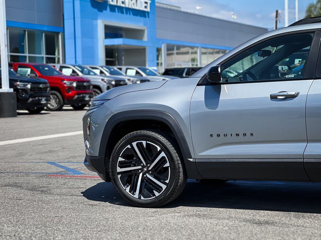 new 2026 Chevrolet Equinox car, priced at $32,720