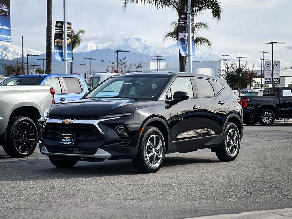 new 2026 Chevrolet Blazer car, priced at $32,595