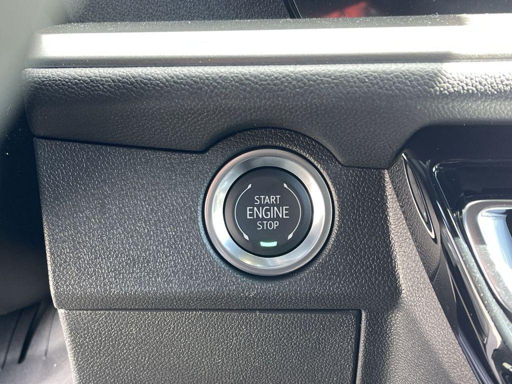 new 2025 Chevrolet Traverse car, priced at $41,720