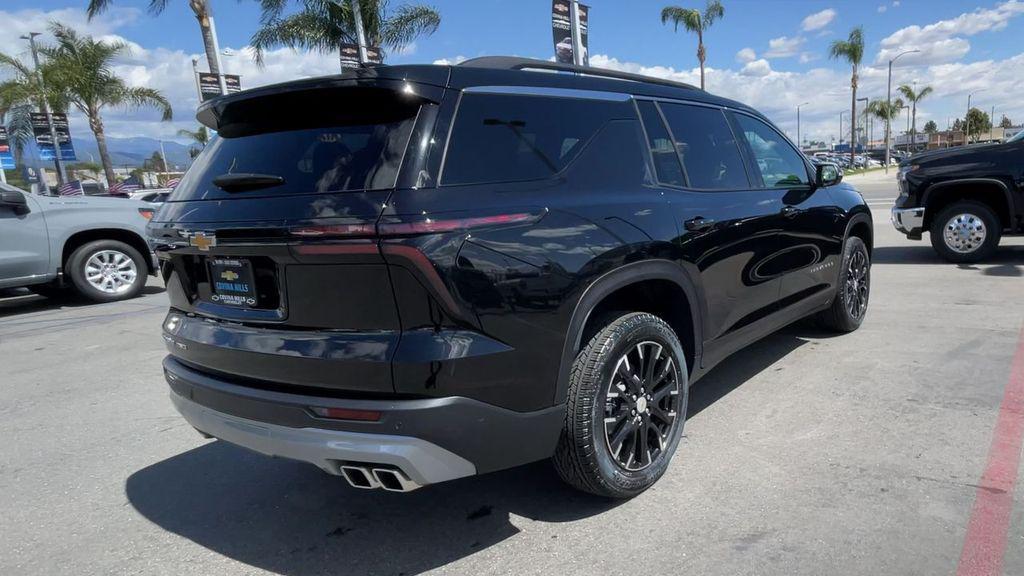 new 2025 Chevrolet Traverse car, priced at $41,720