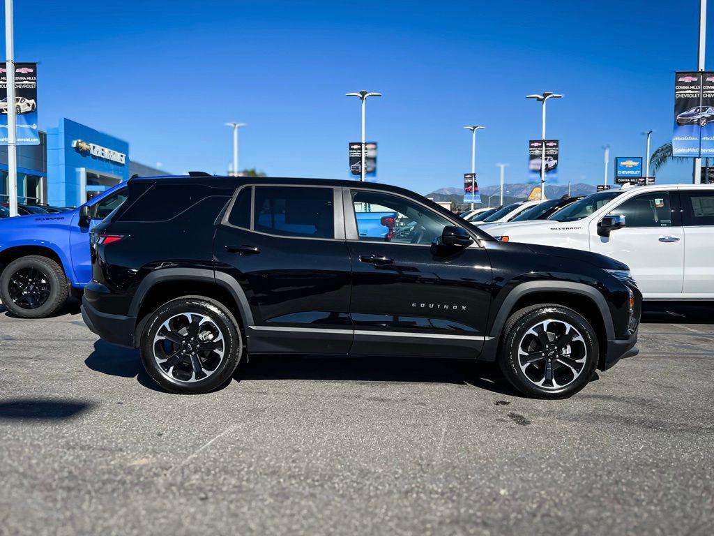 new 2026 Chevrolet Equinox car, priced at $31,745