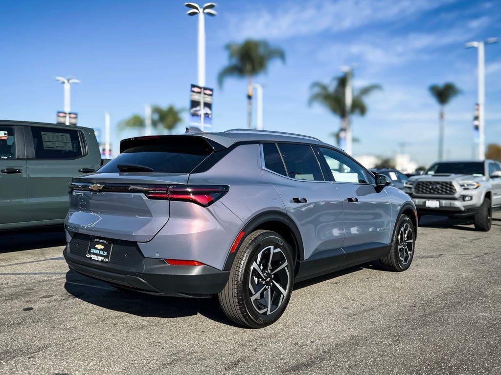 new 2026 Chevrolet Equinox EV car, priced at $30,195