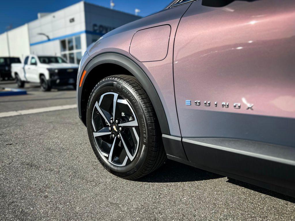 new 2026 Chevrolet Equinox EV car, priced at $30,195