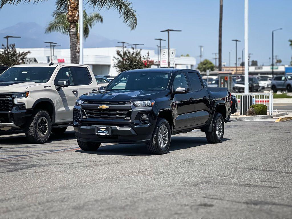 used 2024 Chevrolet Colorado car