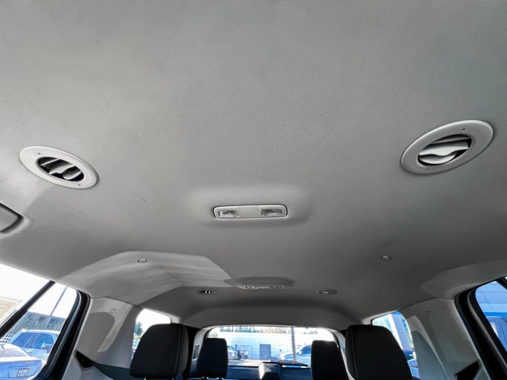 used 2021 Chevrolet Traverse car, priced at $22,995