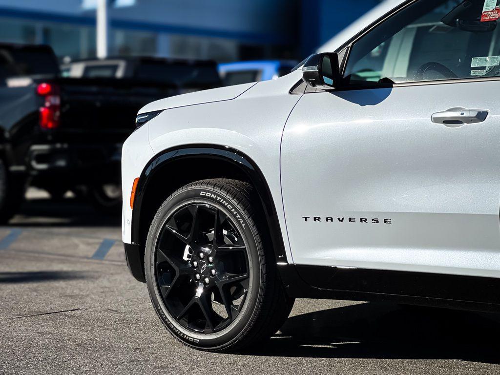 new 2026 Chevrolet Traverse car, priced at $58,290