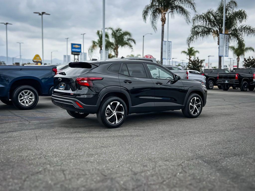 new 2026 Chevrolet Trax car, priced at $25,080