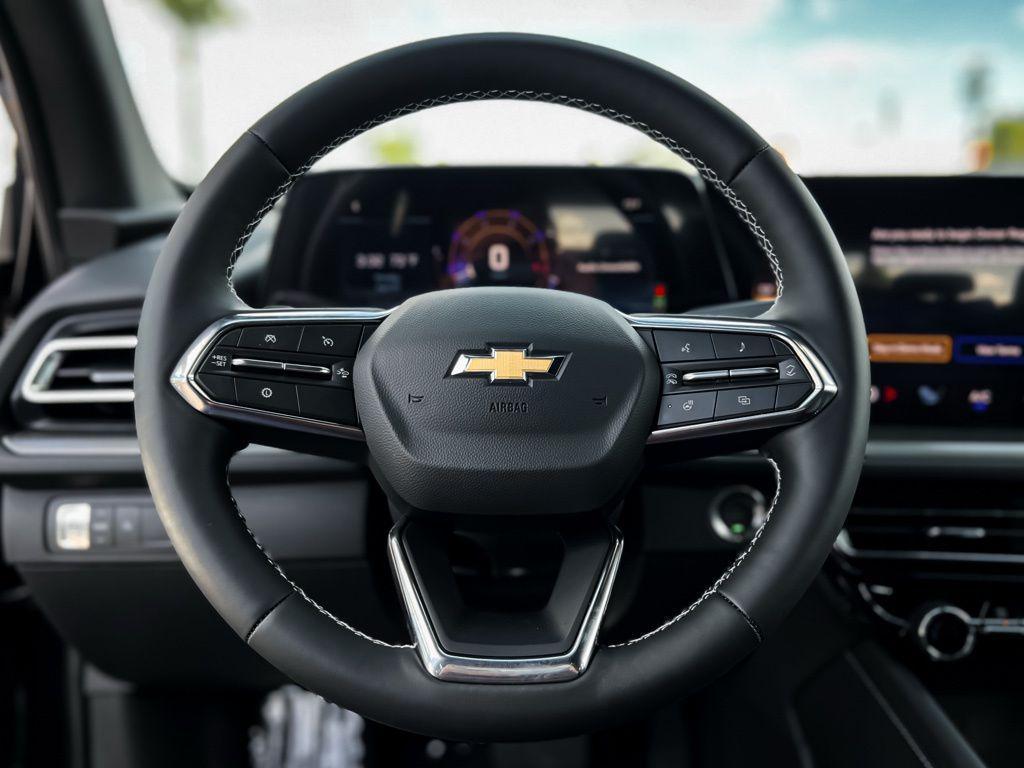 new 2026 Chevrolet Traverse car, priced at $41,390