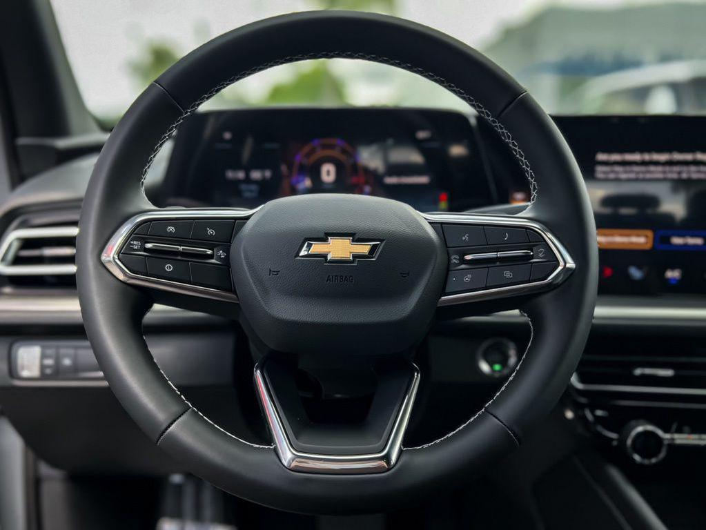 new 2026 Chevrolet Traverse car, priced at $41,095