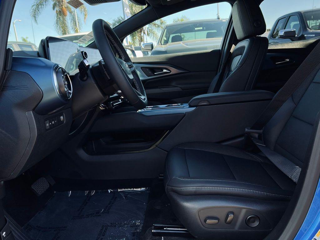 new 2026 Chevrolet Equinox EV car, priced at $35,320